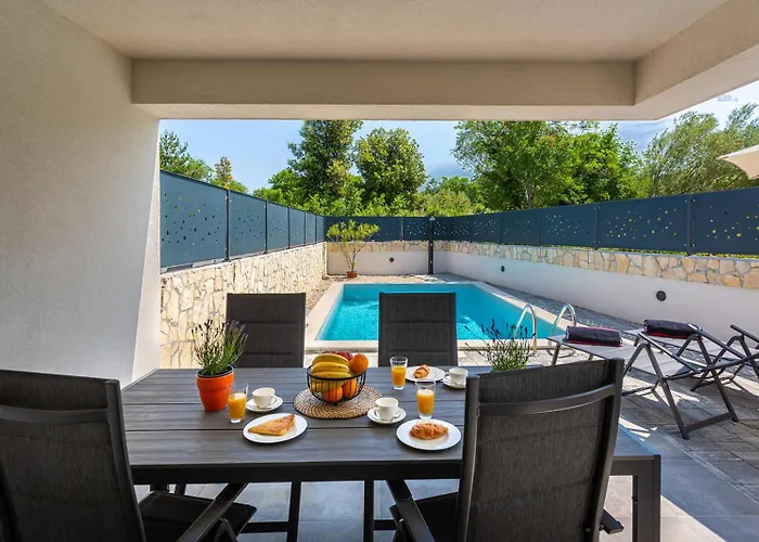 Larus On Island Krk For 6 People With Sea View & Only 500 M From The Sea *