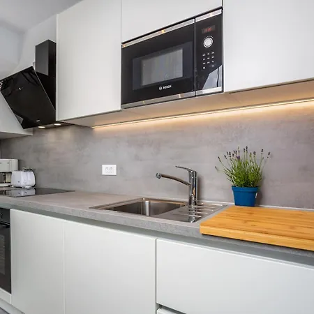 Larus On Island Krk For 6 People With Sea View & Only 500 M From The Sea