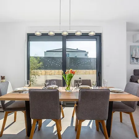 Larus On Island Krk For 6 People With Sea View & Only 500 M From The Sea Villa