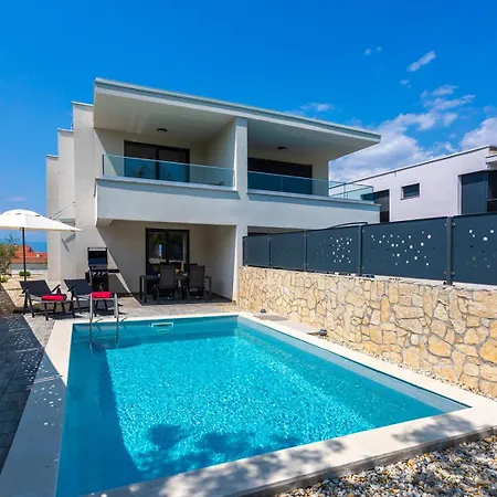 Larus On Island Krk For 6 People With Sea View & Only 500 M From The Sea Malinska